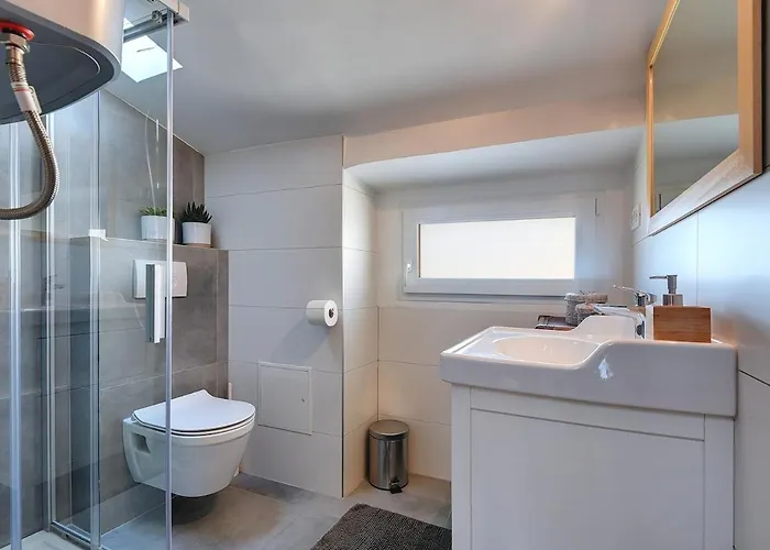 Serenity - In The Center Pula