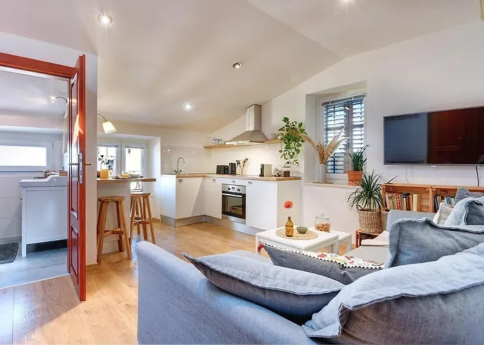 Serenity - In The Center Lägenhet *